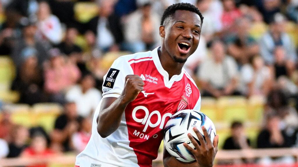  Ansu Fati celebra un nuevo gol (Mónaco)