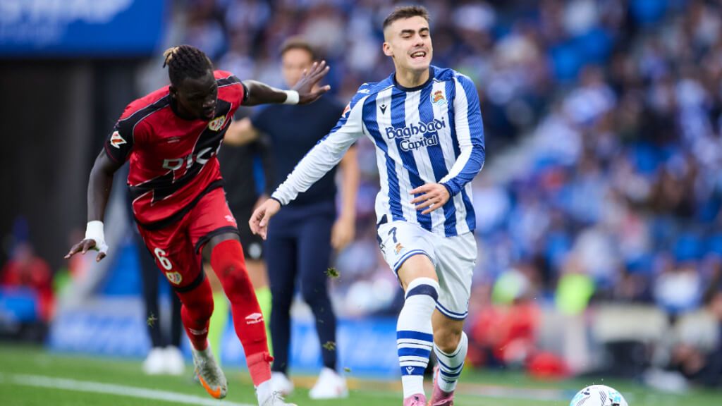  Pathé Ciss ante la Real Sociedad (Europa Press)