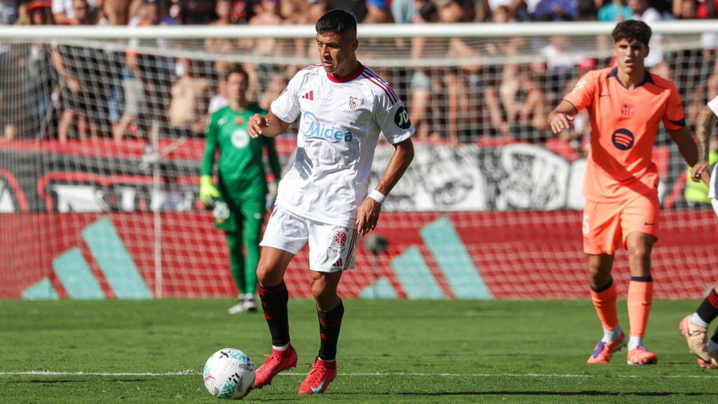 Alexis Sánchez abrió la lata en el Sevilla-Barcelona (foto: Cordon Press).
