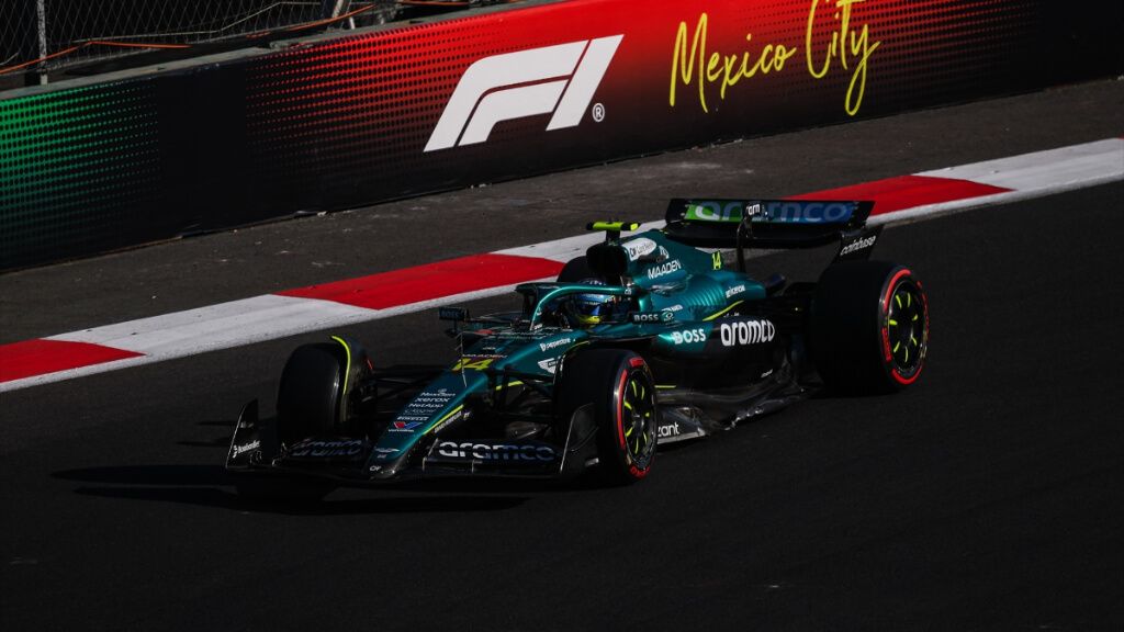 Fernando Alonso, en México.