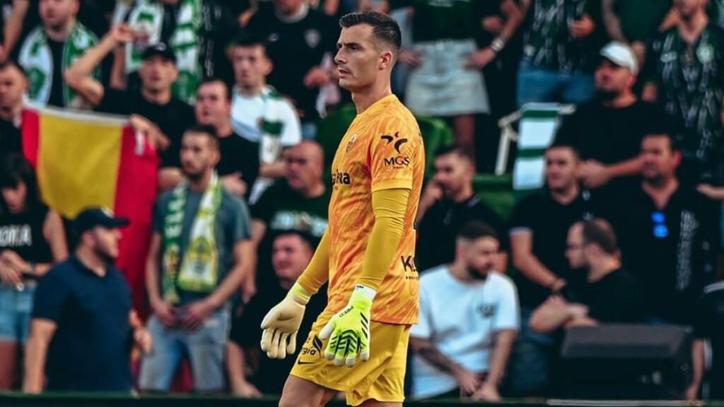  Iñaki Peña, portero del Elche (Redes Sociales)