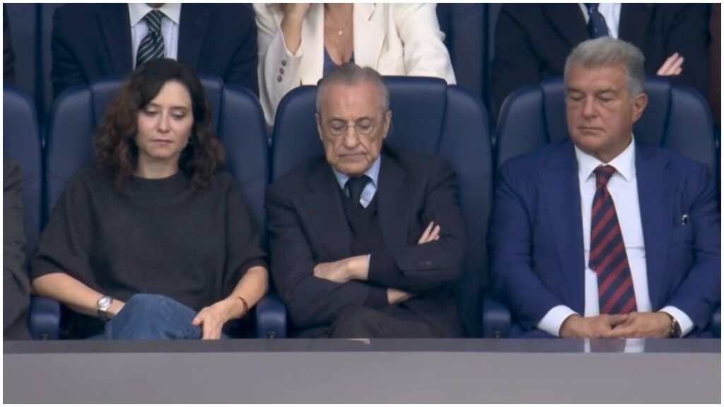  Isabel Díaz Ayuso, Florentino Pérez y Joan Laporta durante la revisión del penalti de Eric Garc