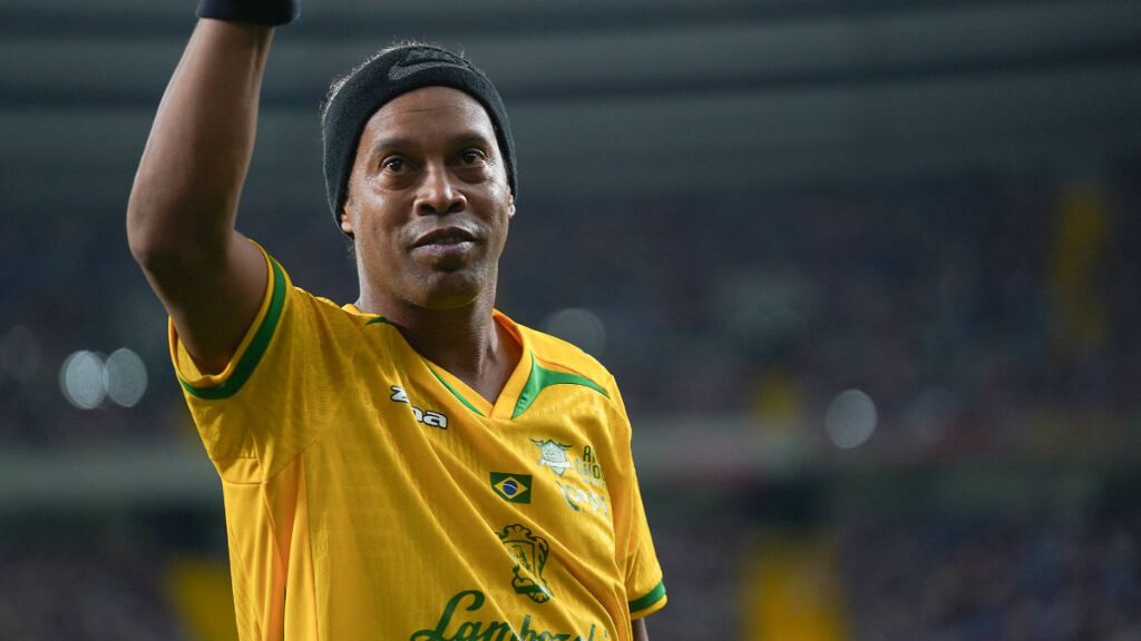 Ronaldinho en un partido de leyendas (Cordon Press)