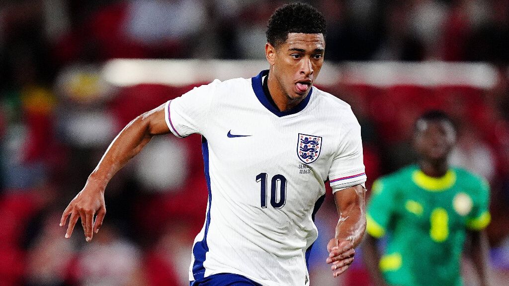  Jude Bellingham jugando con Inglaterra (Cordon Press)