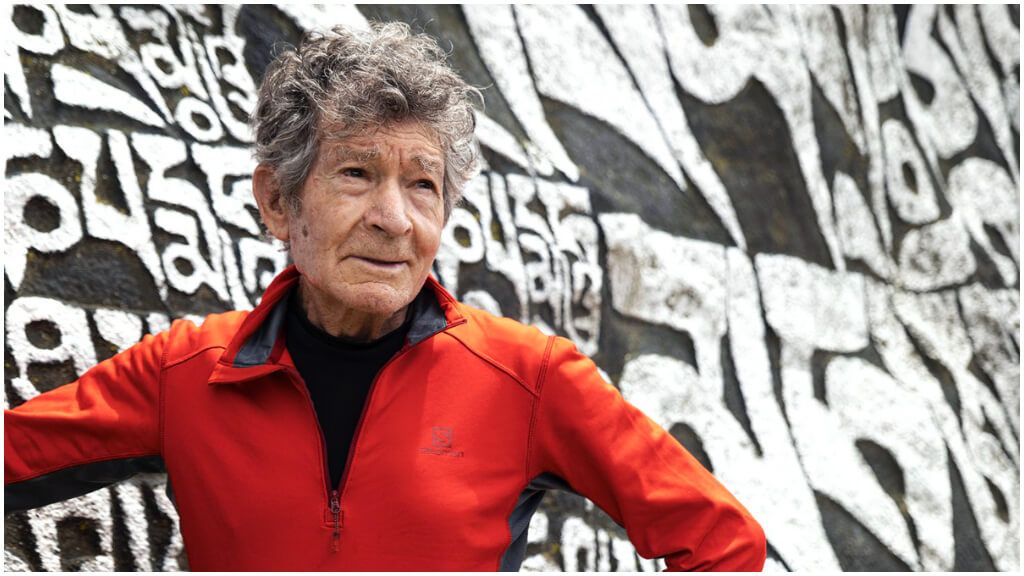  Carlos Soria, en el Valle del Khumbu. (@RetoCarlosSoria)