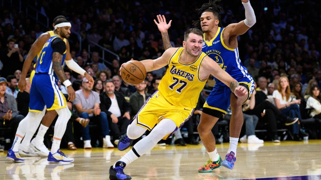  Luka Doncic con Los Ángeles Lakers en la NBA (Cordon Press)