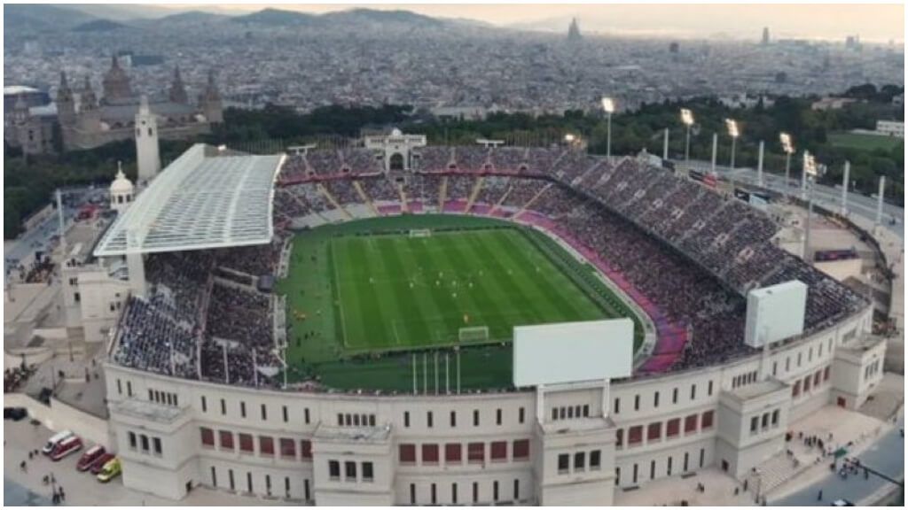  La protesta de los jugadores del Barcelona y Girona ante el partido en Miami. (DAZN)