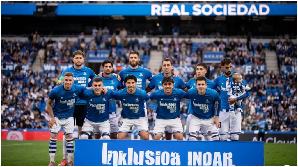 El once inicial de la Real Sociedad ante el Rayo Vallecano. (LaLiga)