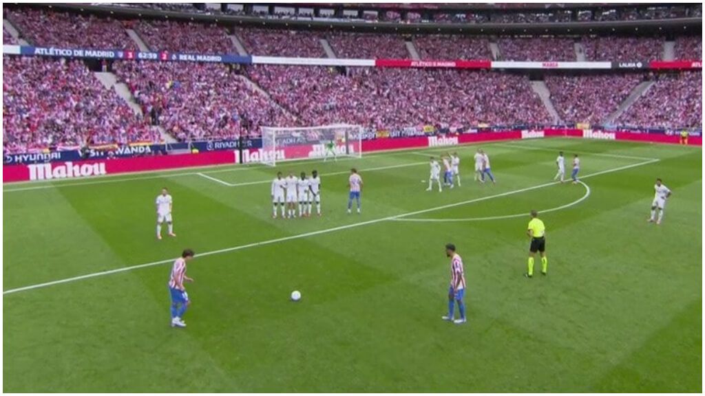 El gol de falta de Julián Álvarez. (@ArchivoVAR)