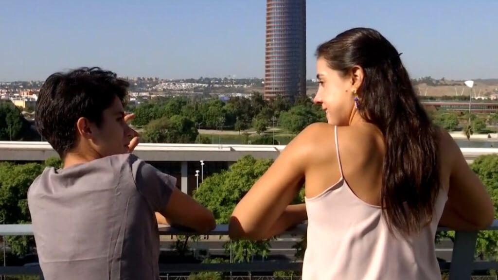 María Pérez y Carolina Marín, juntas para ElDesmarque.