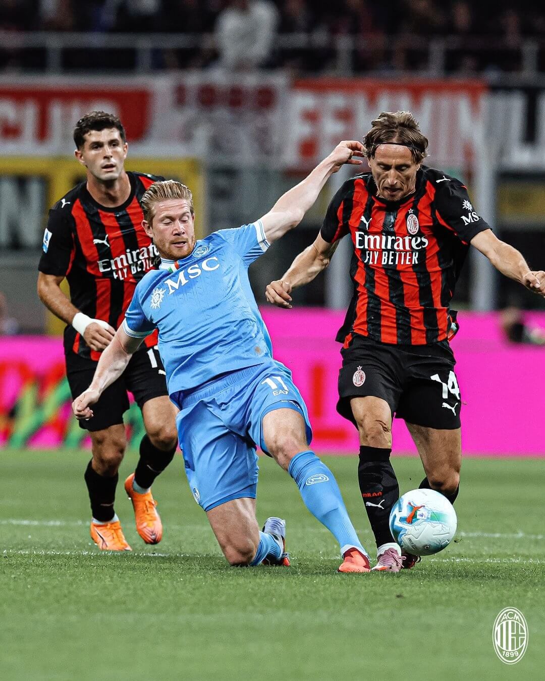 Luka Modric contra el Nápoles (AC Milan)
