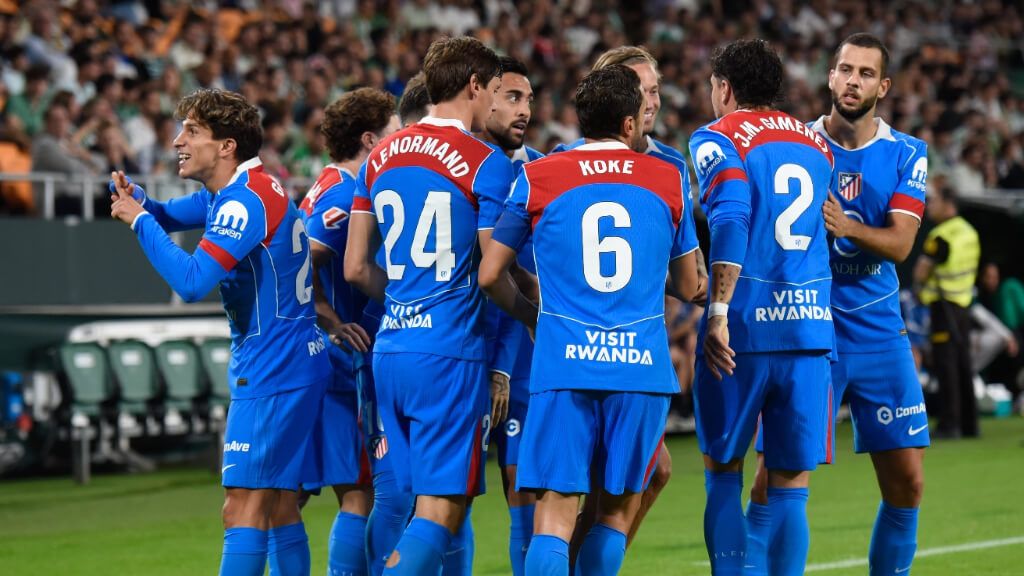  Giuliano celebra su gol ante el Betis (Kiko Hurtado)