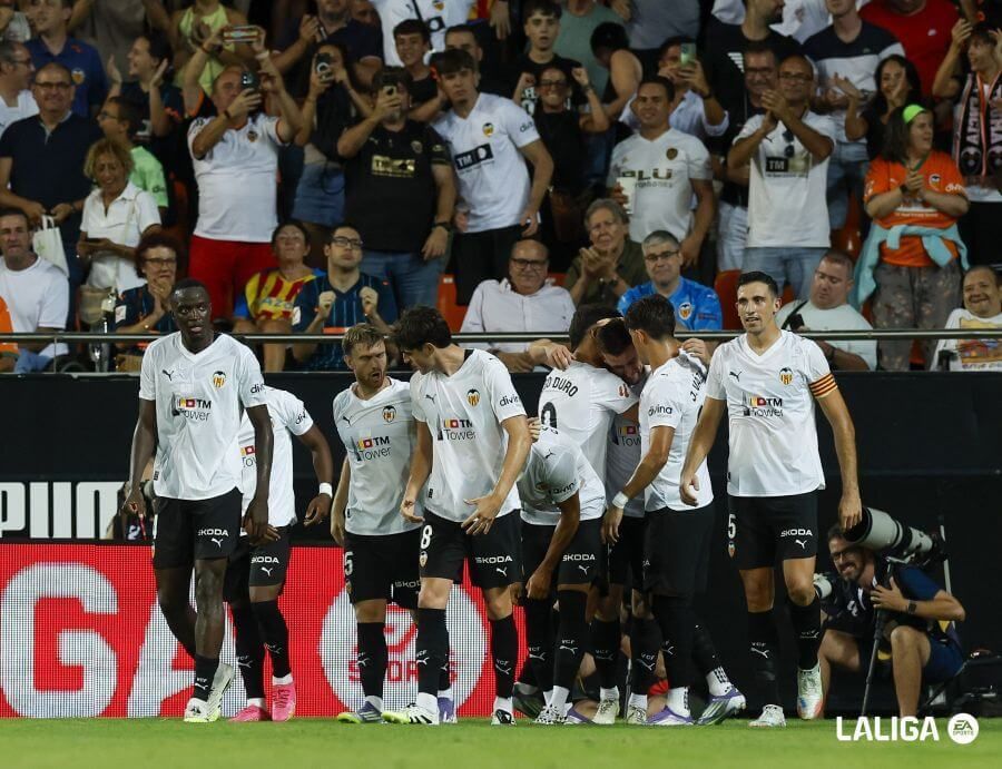 Gol de Baptiste Santamaría (Foto: LALIGA)