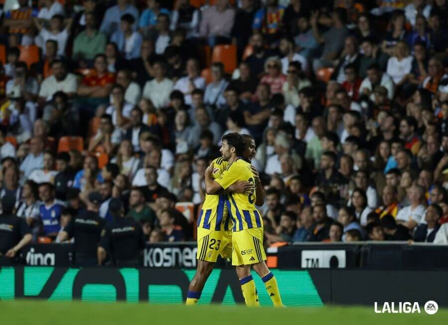 Gol del Oviedo en Mestalla