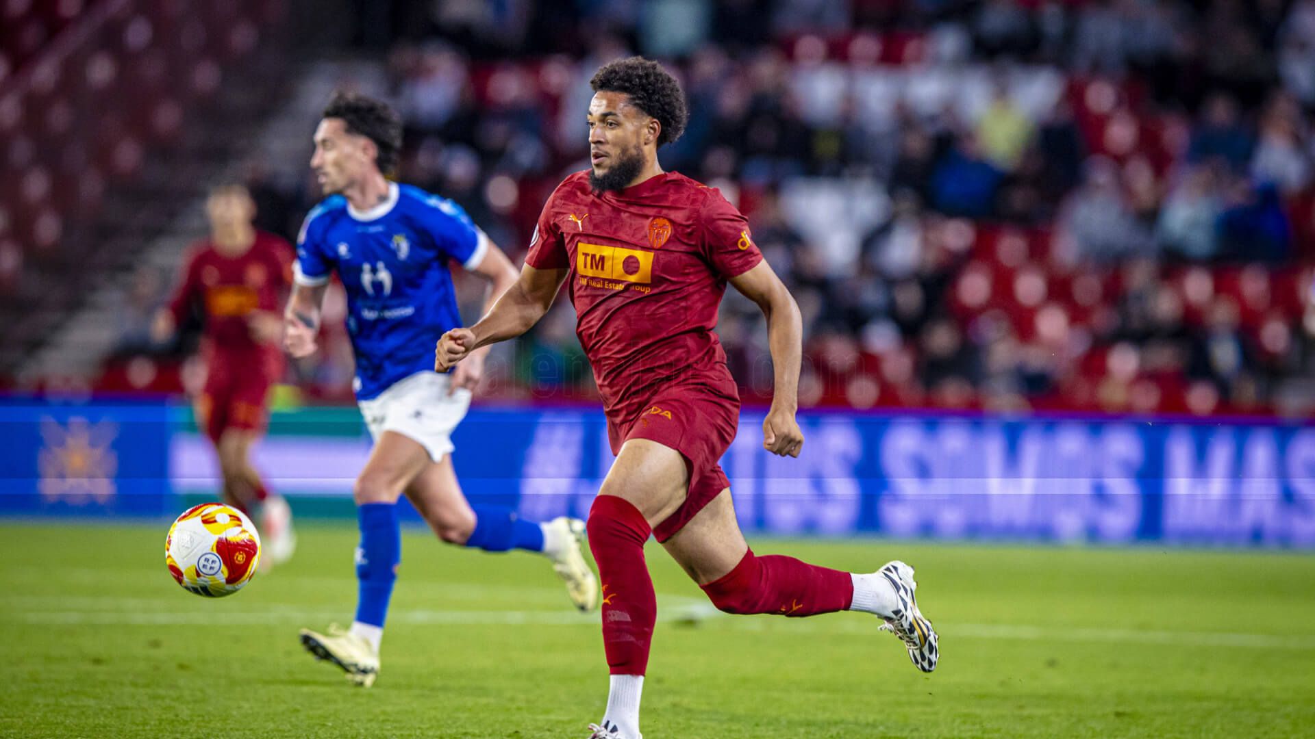 Danjuma - Diego López participaron en dos de los goles del Valencia CF