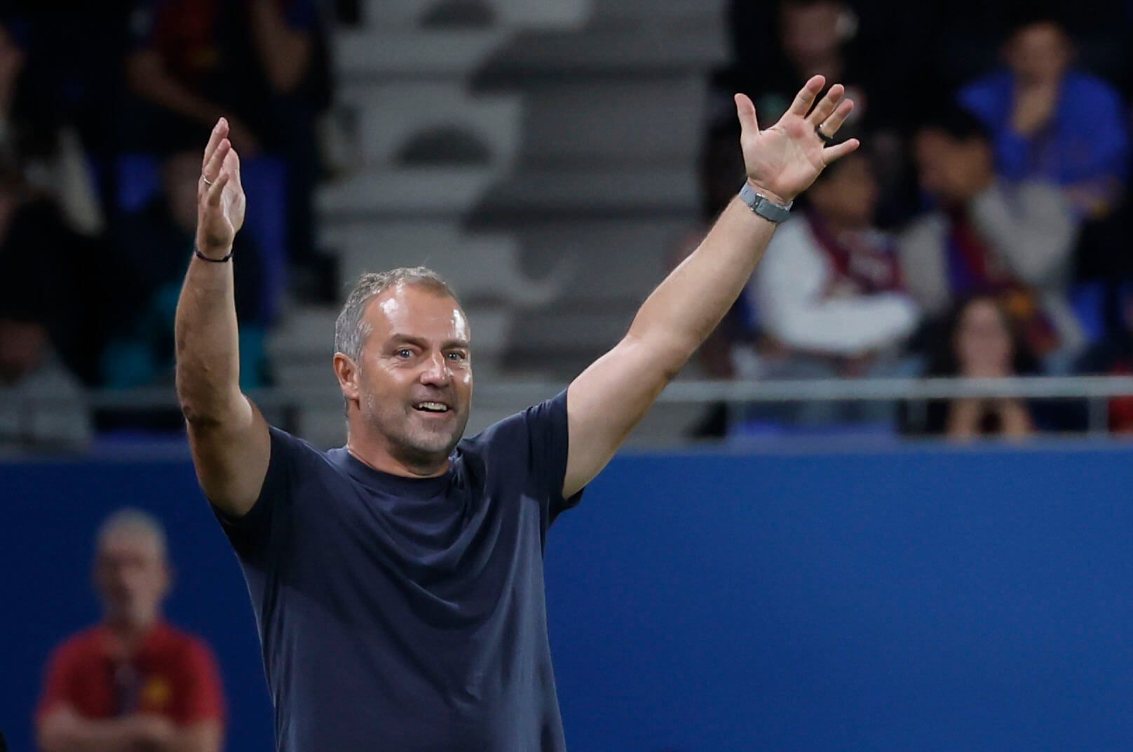 Hansi Flick, durante el Barça - Getafe