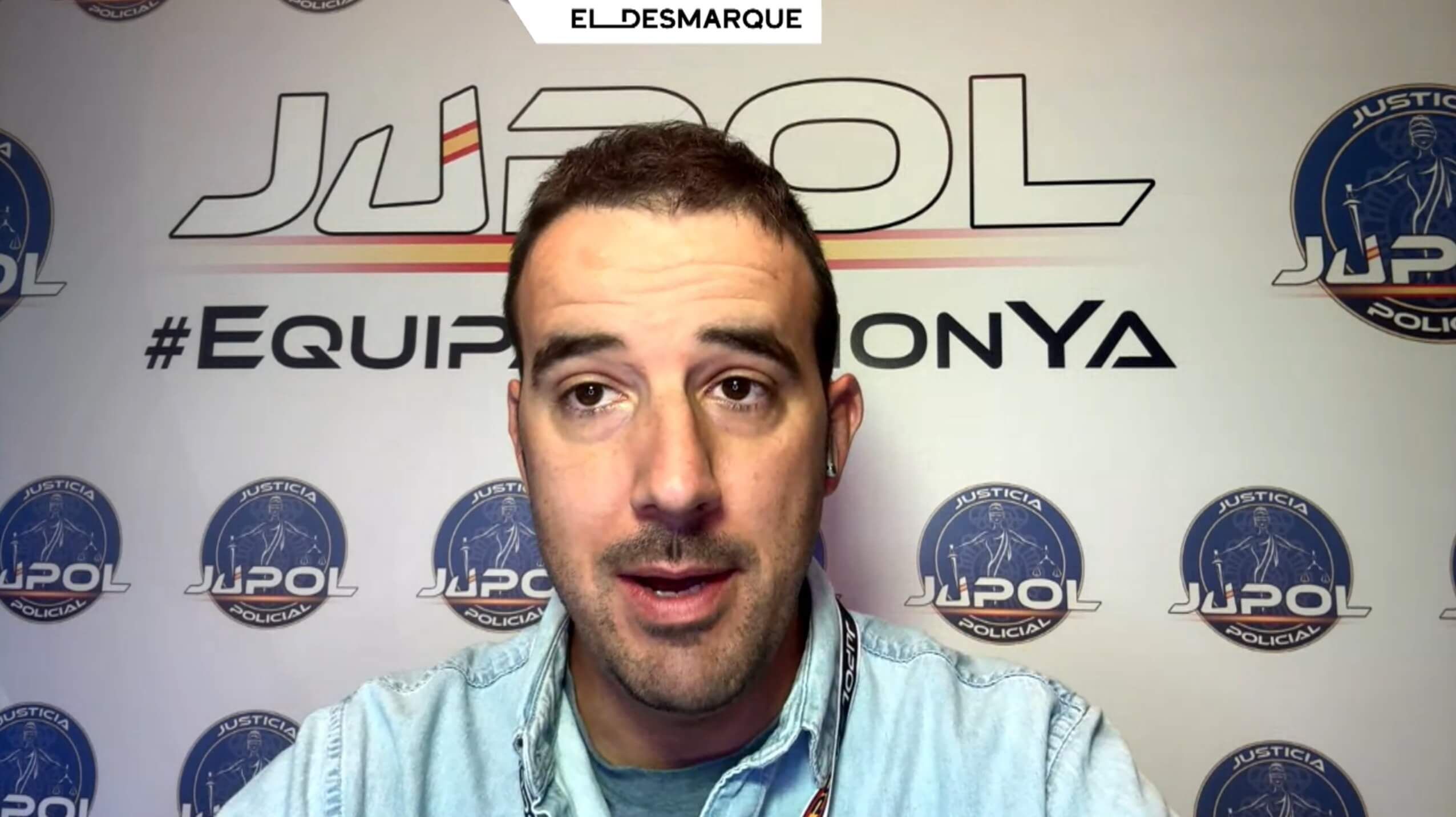 JUPOL entiende que deben ser considerados agentes de la autoridad los árbitros no profesionales.