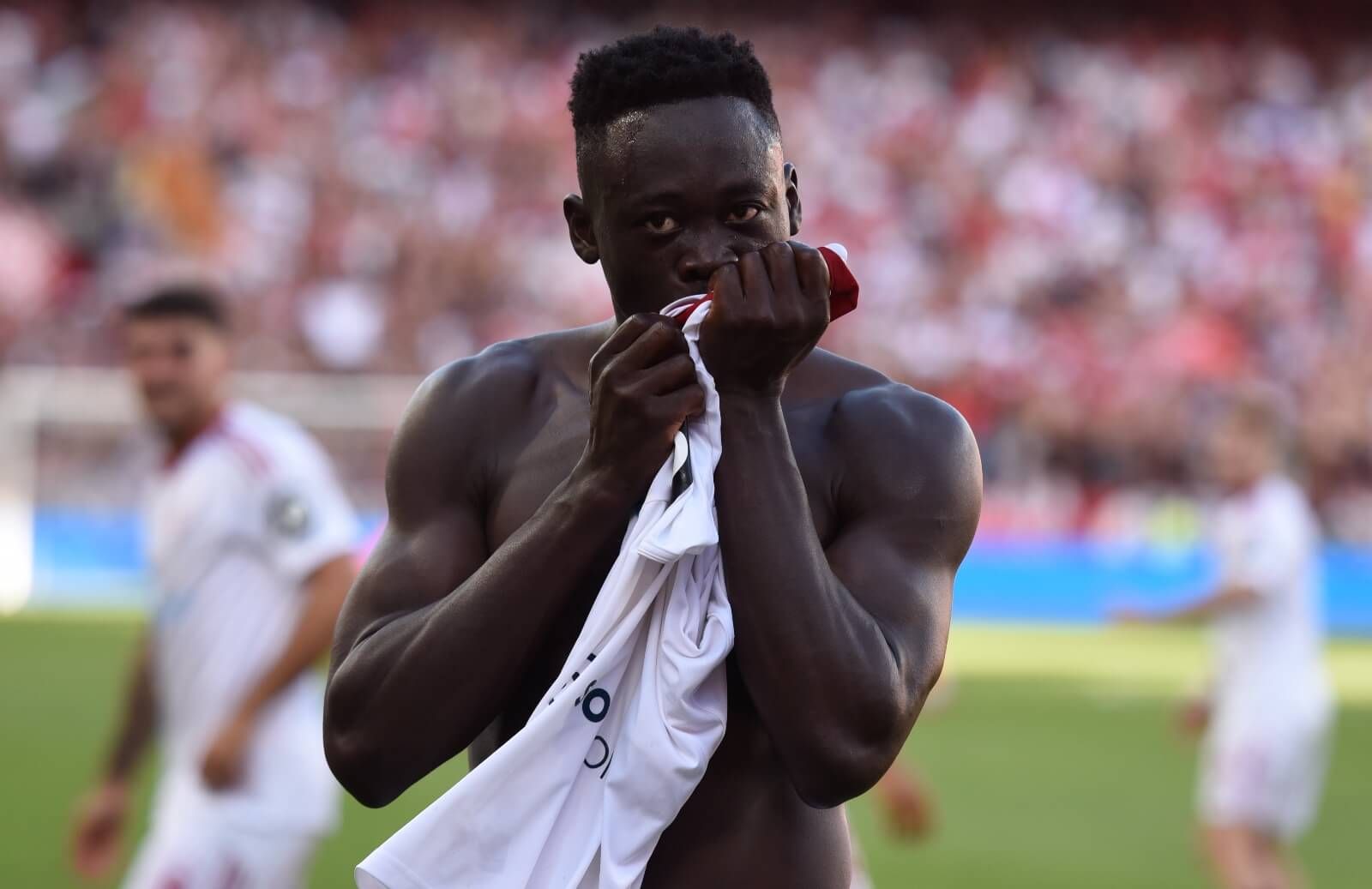  Celebración del gol de Akor Adams.