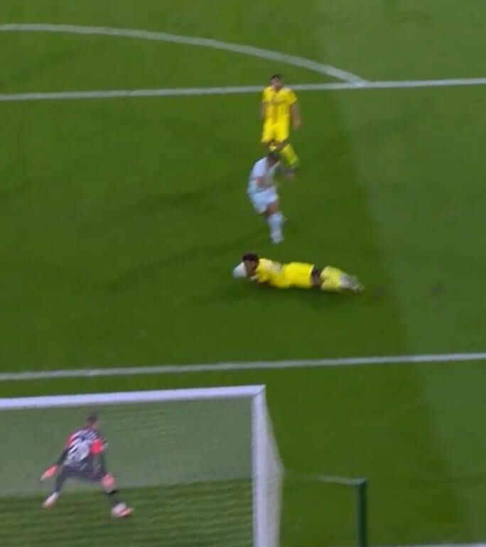  La acción entre el Cucho y Renato Veiga.