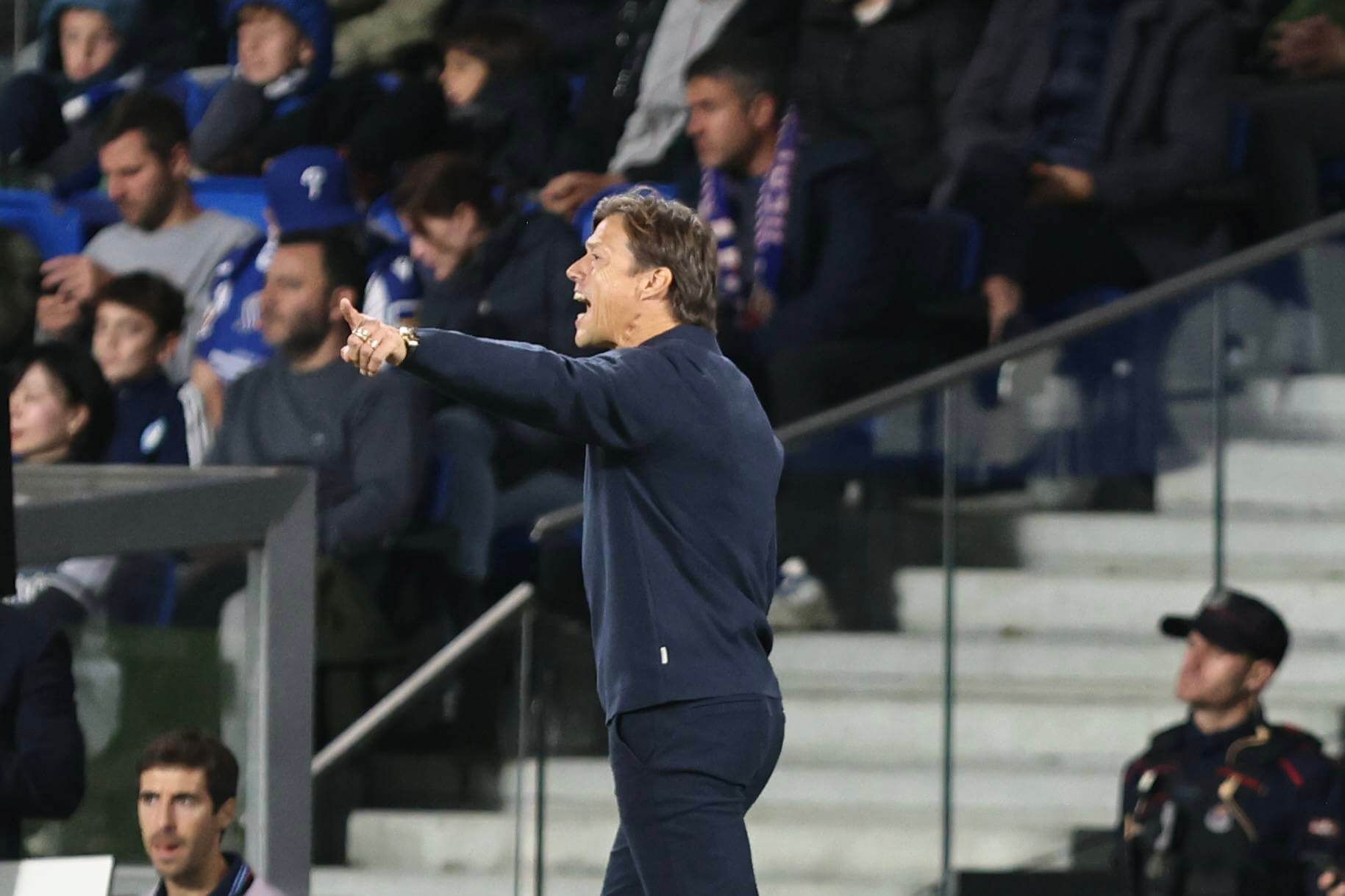 Almeyda, en el Real Sociedad-Sevilla.