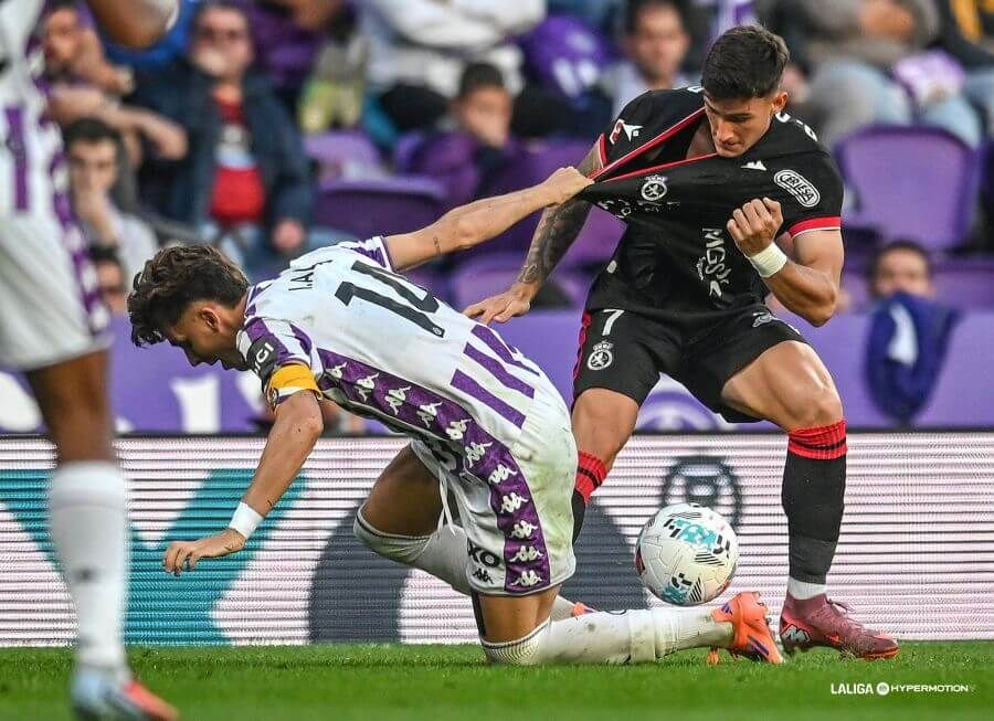 Iván Alejo, ante la Cultural.