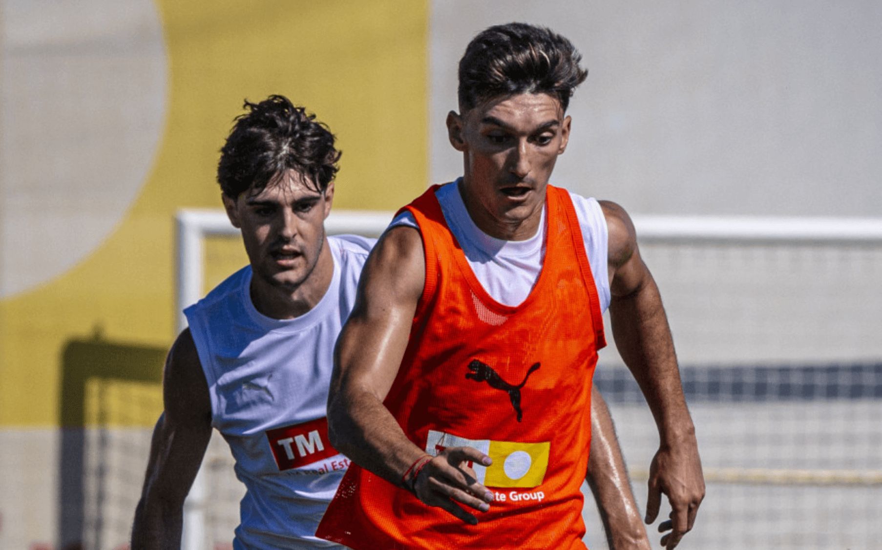  Javi Guerra y Pepelu apuntan al once titular