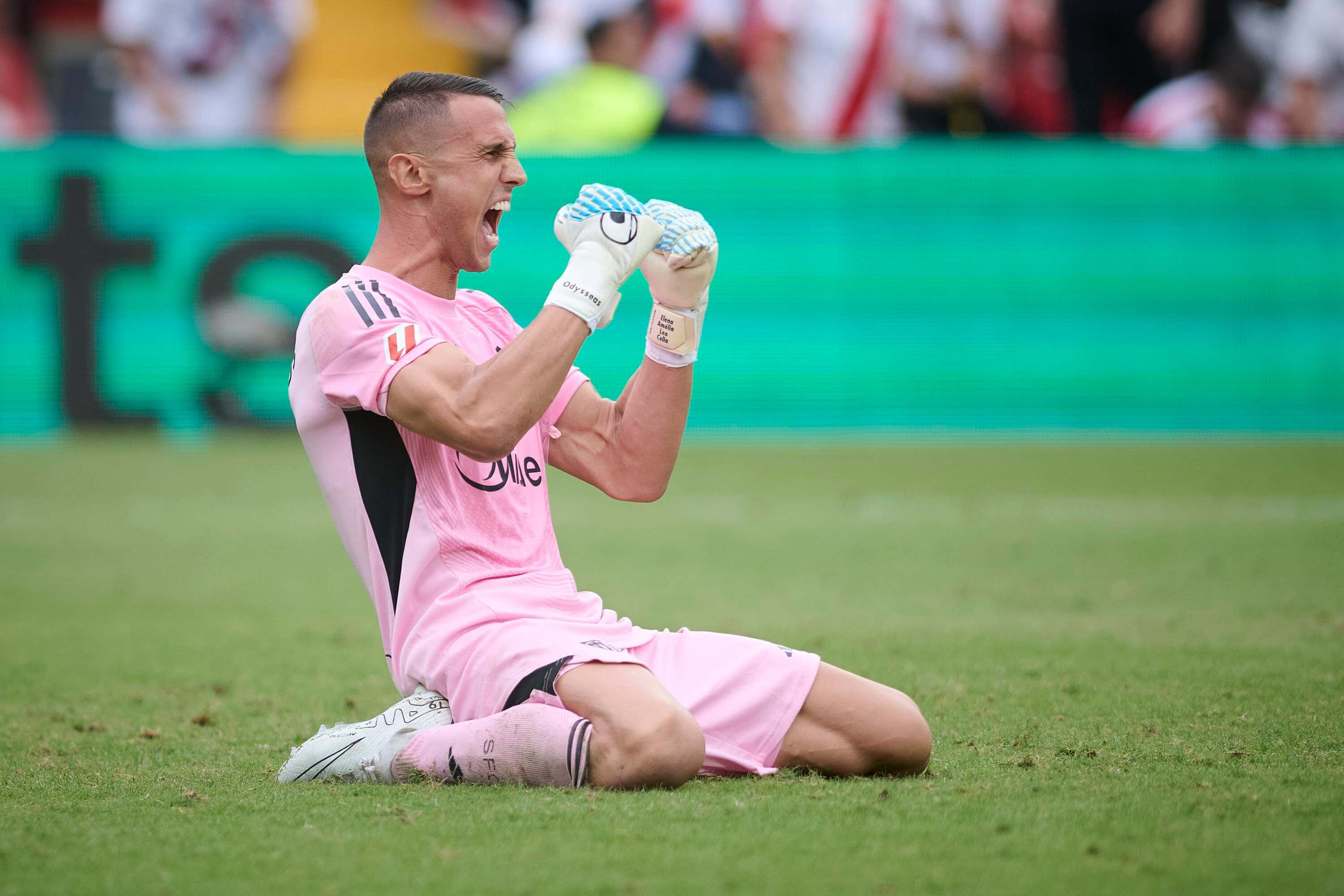  Odysseas Vlachodimos, en el Rayo-Sevilla.
