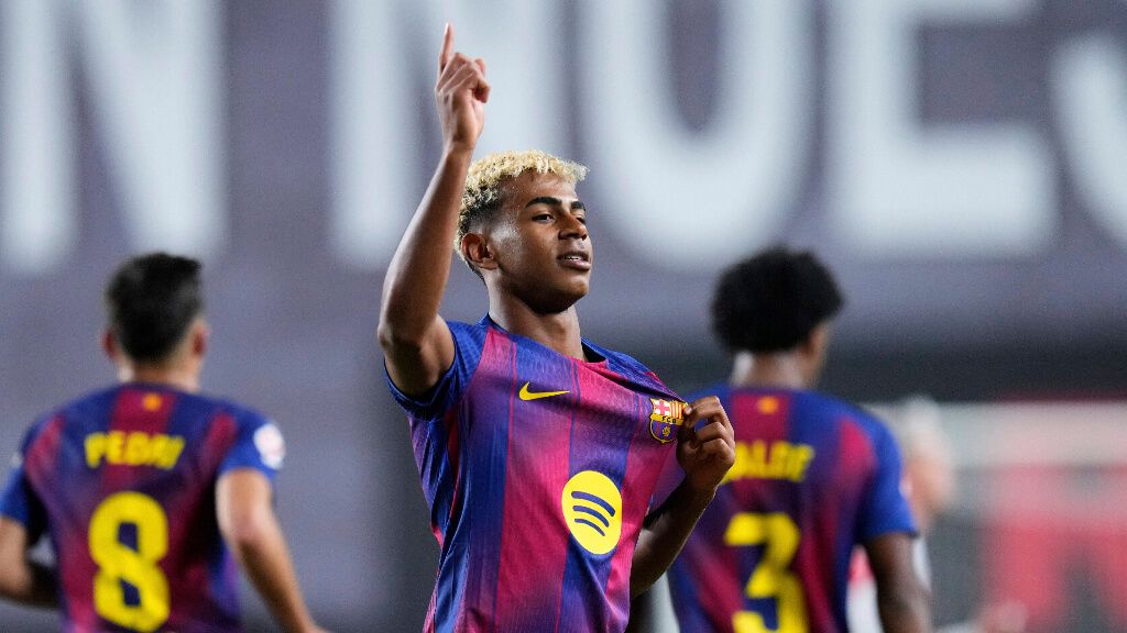 Lamine Yamal celebra un gol con el Barça (Cordon Press)