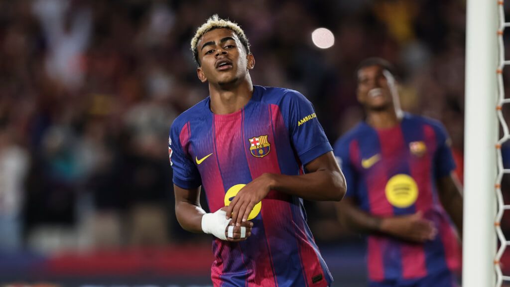 Lamine Yamal en un partido con el FC Barcelona (Europa Press)