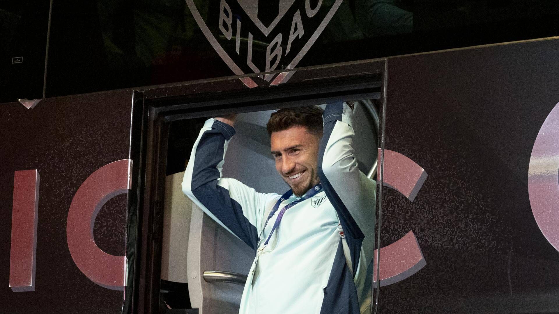  Aymeric Laporte llega a San Mamés para jugar la UEFA Champions League.