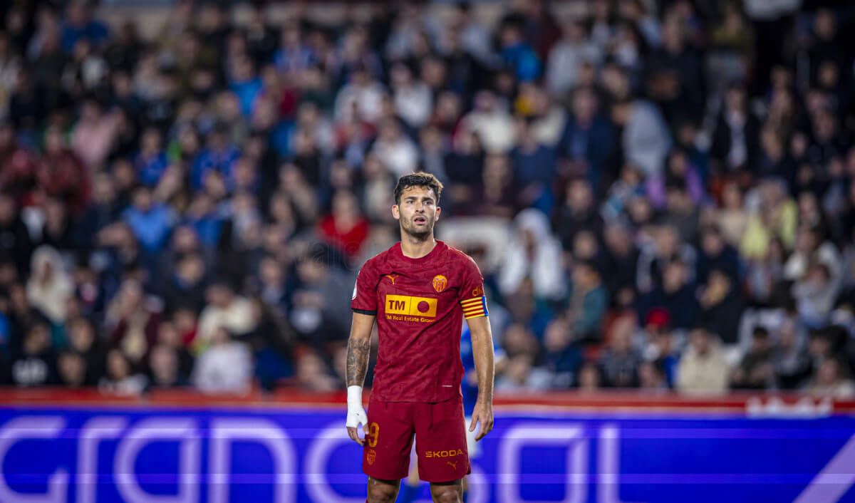 Hugo Duro, capitán en el Maracena - Valencia CF