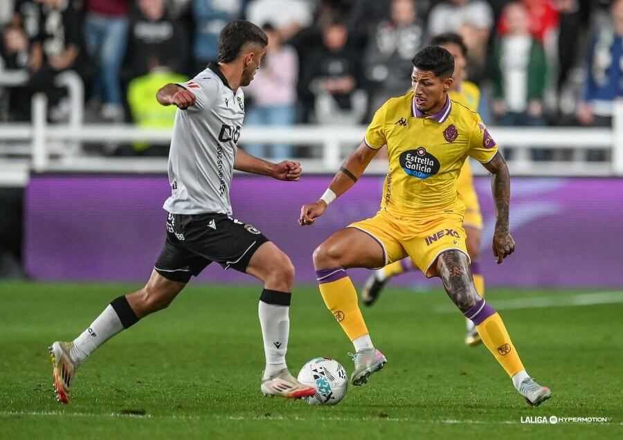 Marcos André, ante el Burgos.