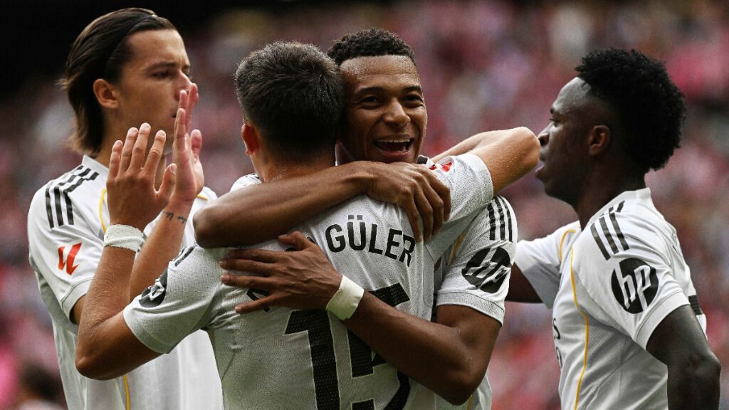 El Real Madrid celebra un gol de Arda Güler (Europa Press)