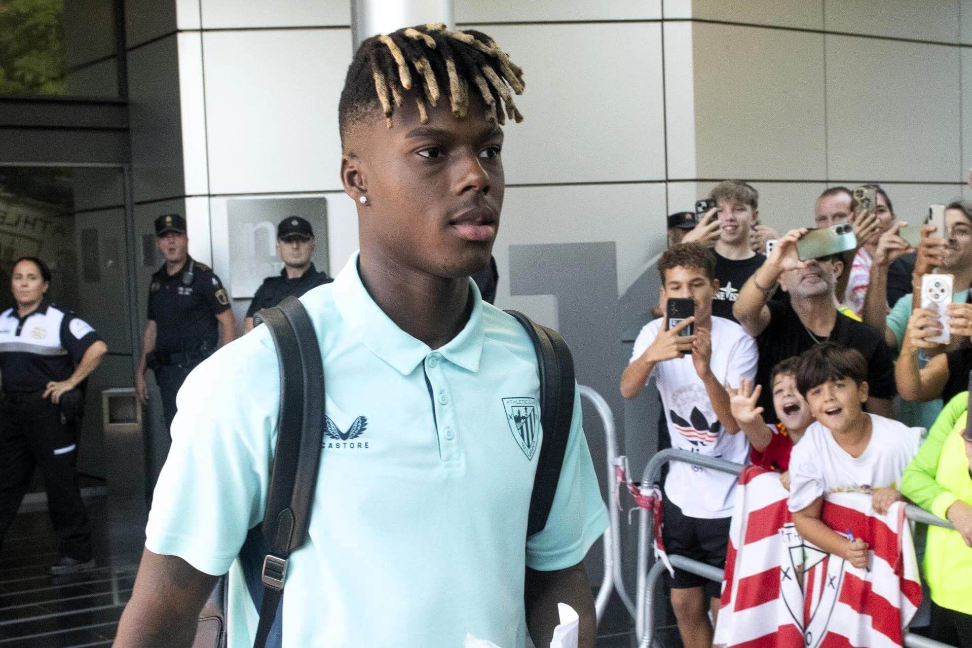  Nico Williams llega al reciente partido ante el Elche CF; el miércoles hay Champions League en San Mamés.