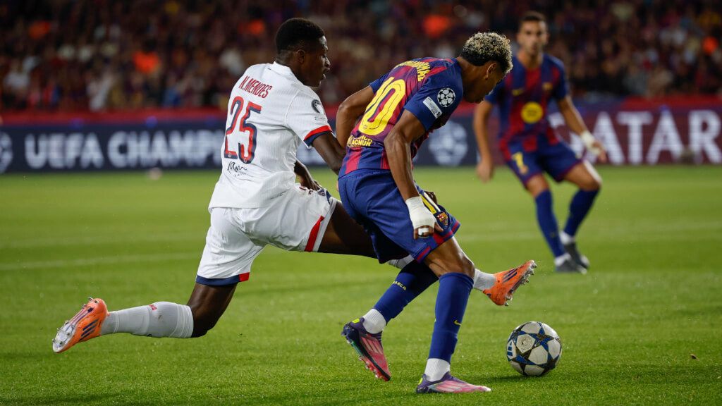 Nuno Mendes y Lamine Yamal en el Barcelona - PSG (Fuente: Europa Press)