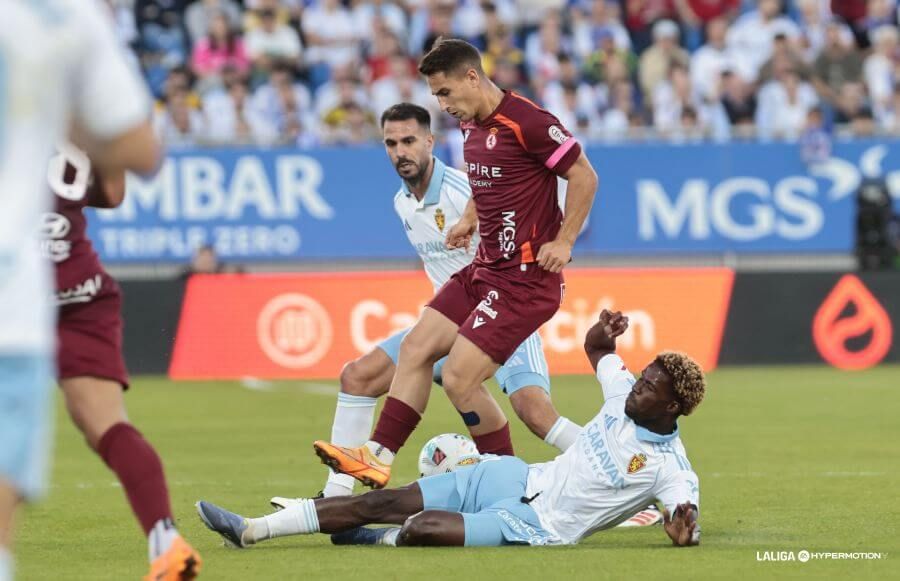  Paul Akouokou, durante el Real Zaragoza - Cultural Leonesa.