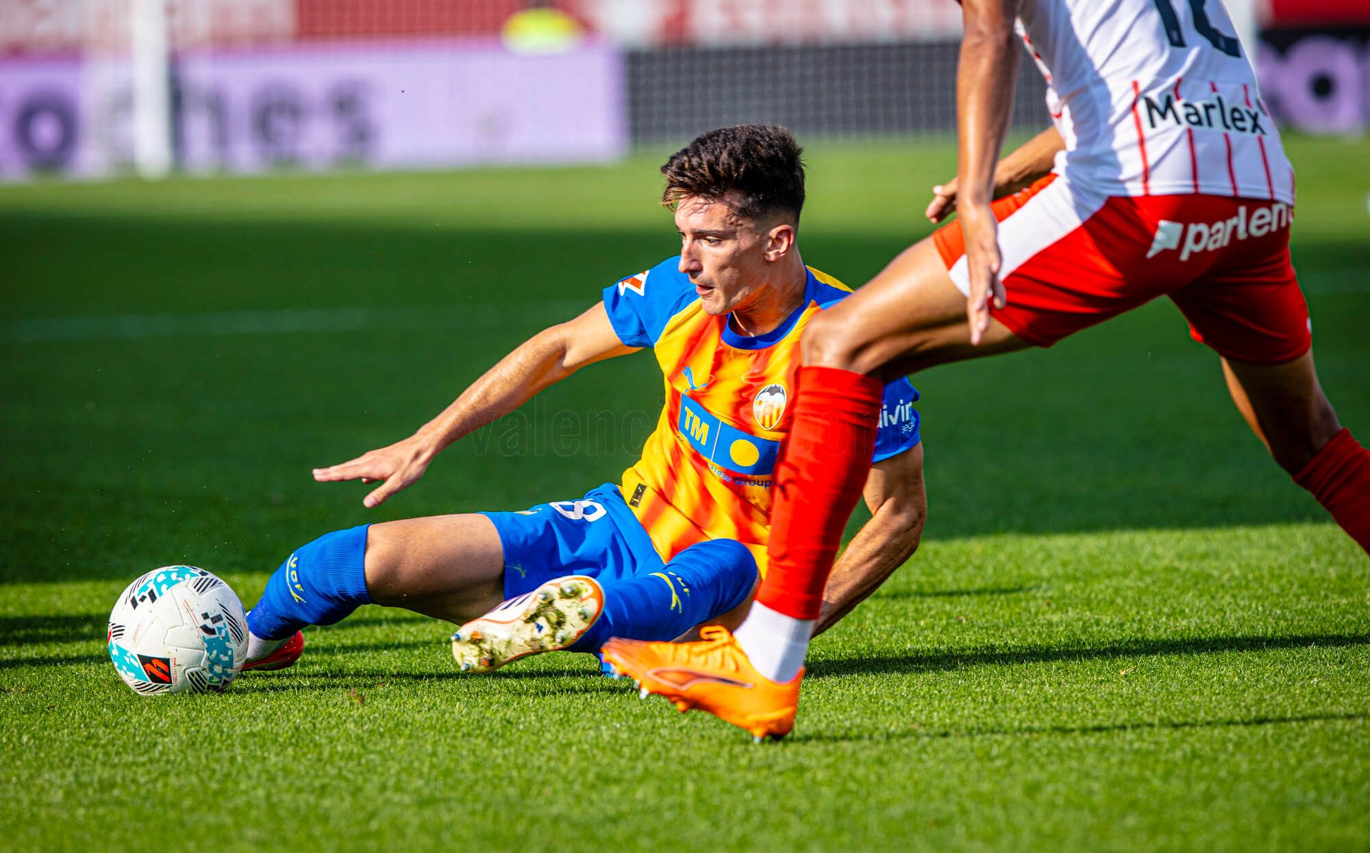  Pepelu ante el Girona