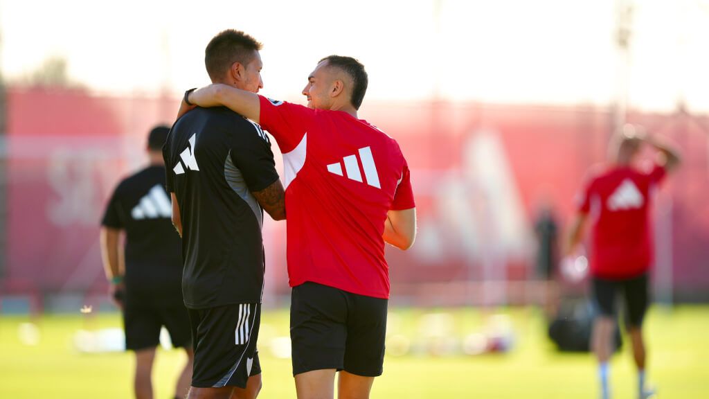  Joan Jordán, entrenando con el Sevilla.