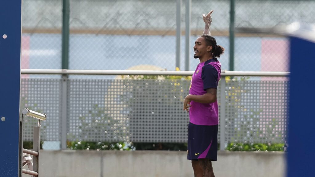  Raphinha en el entrenamiento del FC Barcelona (Europa Press)