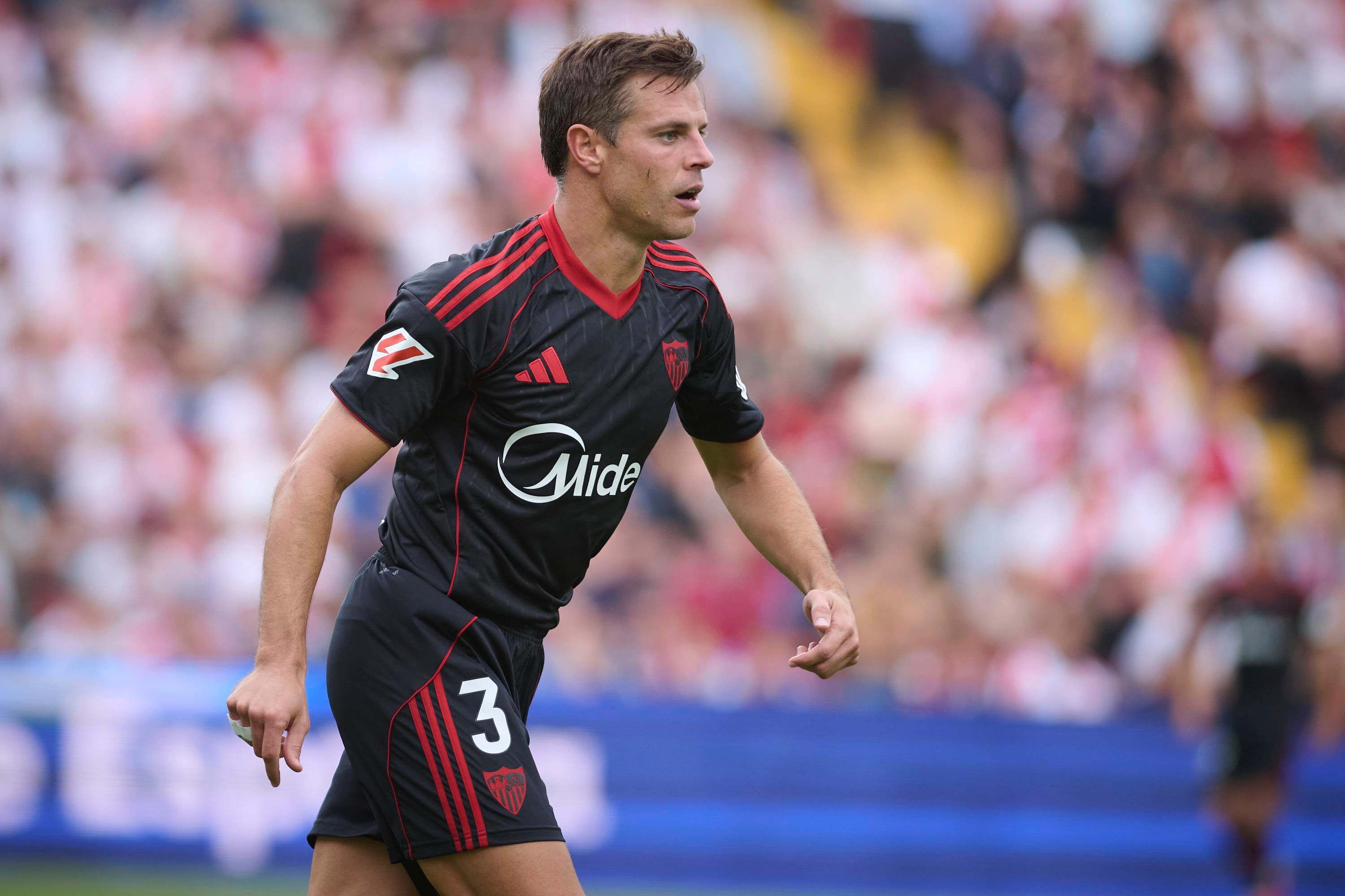  Azpilicueta, en el Rayo-Sevilla.