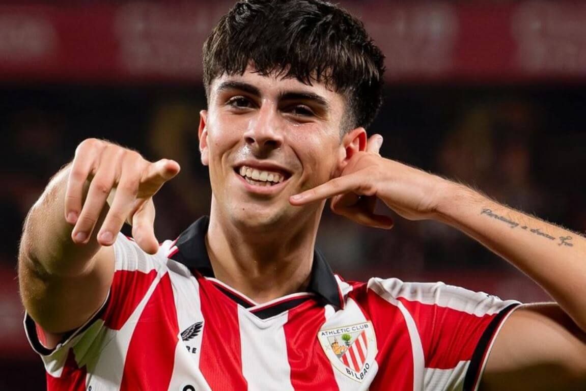 Dedicatoria del gol de Alex Rego en San Mamés ante el RCD Mallorca.