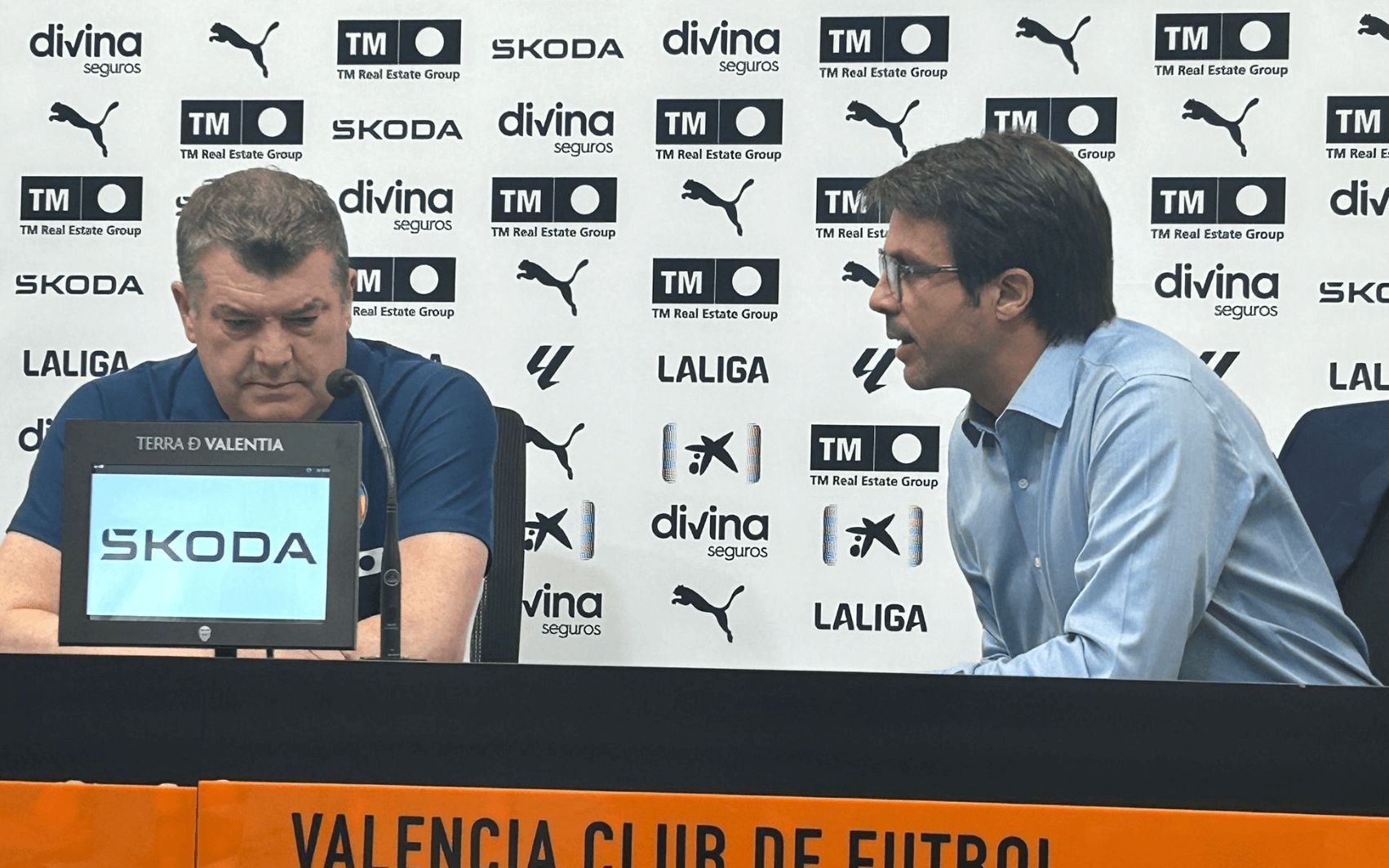  Ron Gourlay en rueda de prensa