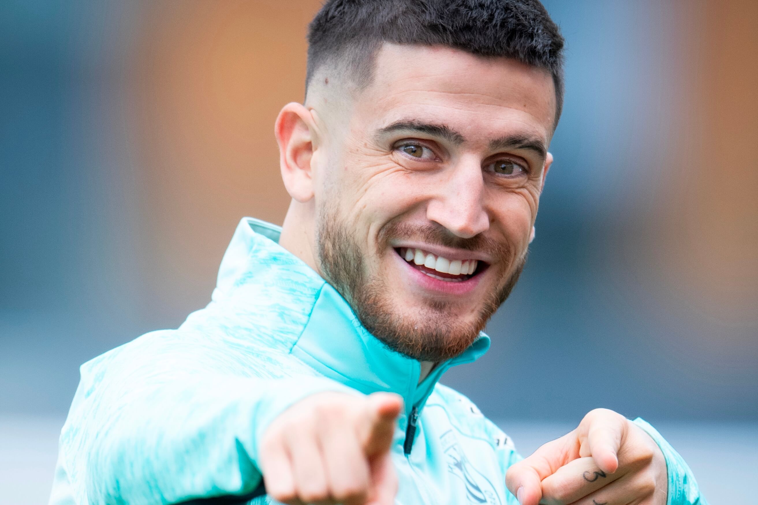 El gesto divertido de Oihan Sancet en un entrenamiento en Lezama.