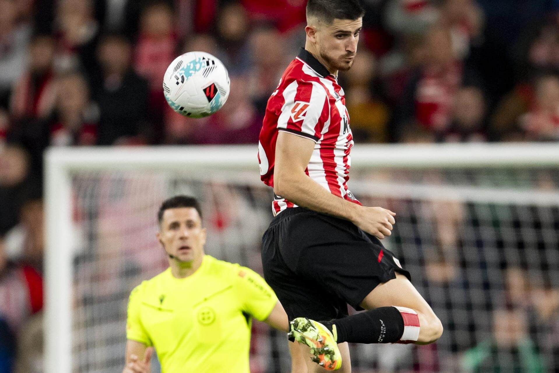  Escorzo de Oihan Sancet en la derrota ante el Getafe en San Mamés.