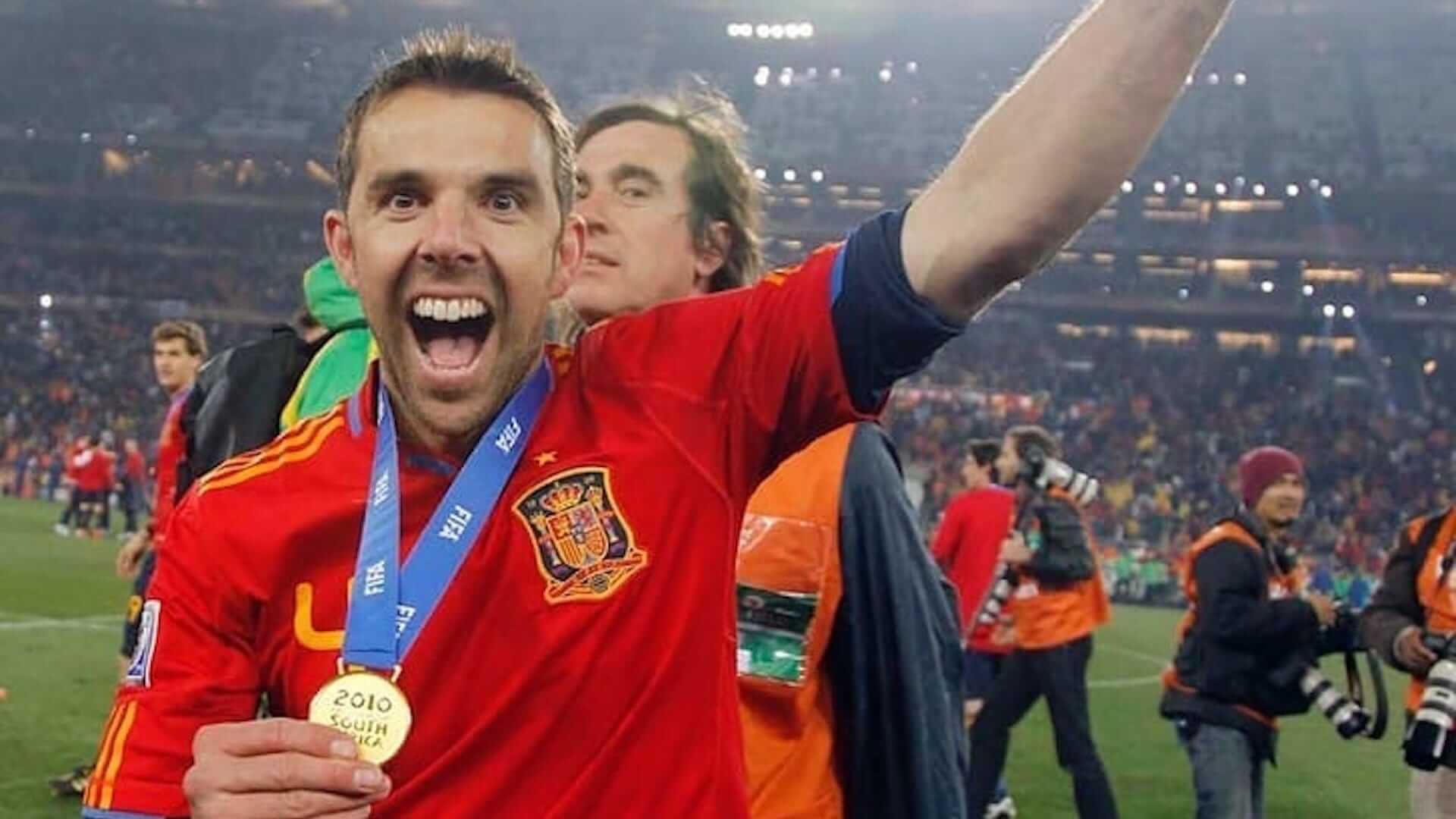  Carlos Marchena celebra el Mundial 2010.