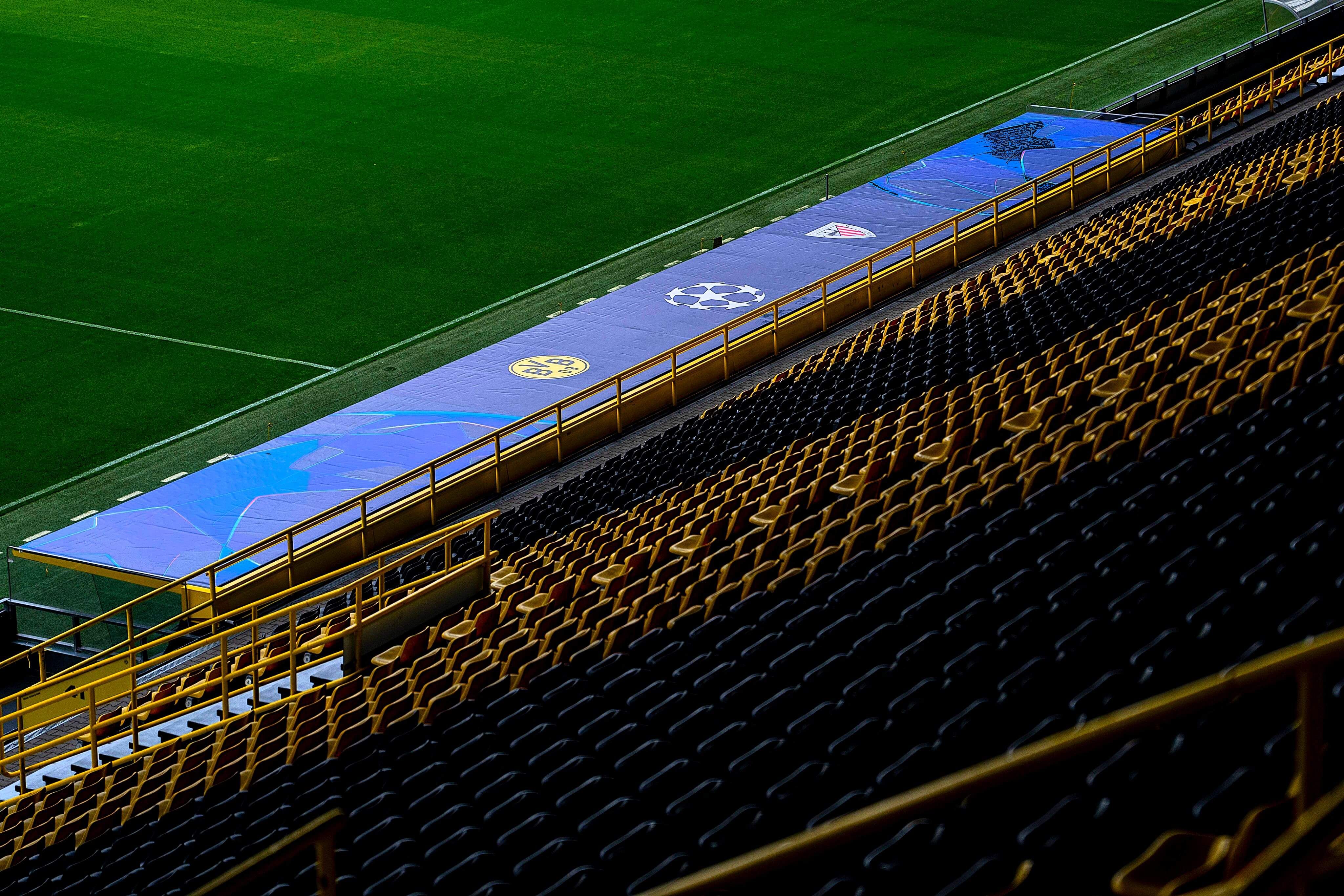 El Signal Iduna Park esperaba al Athletic Club este miércoles en la UEFA Champions League.