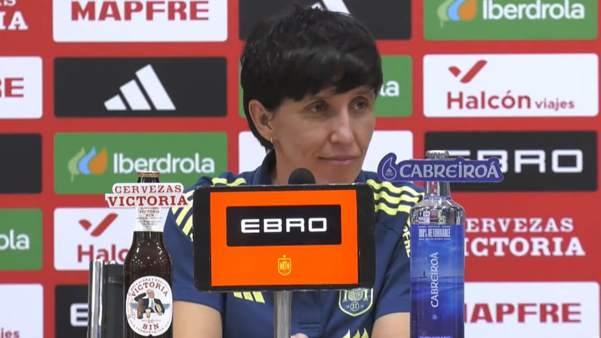 Sonia Bermúdez, en su rueda de prensa con la selección (Imagen: @SEFutbolFEM).