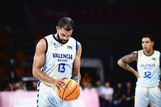  Valencia Basket vence en la complicada pista del Hiopos Lleida (78-99)