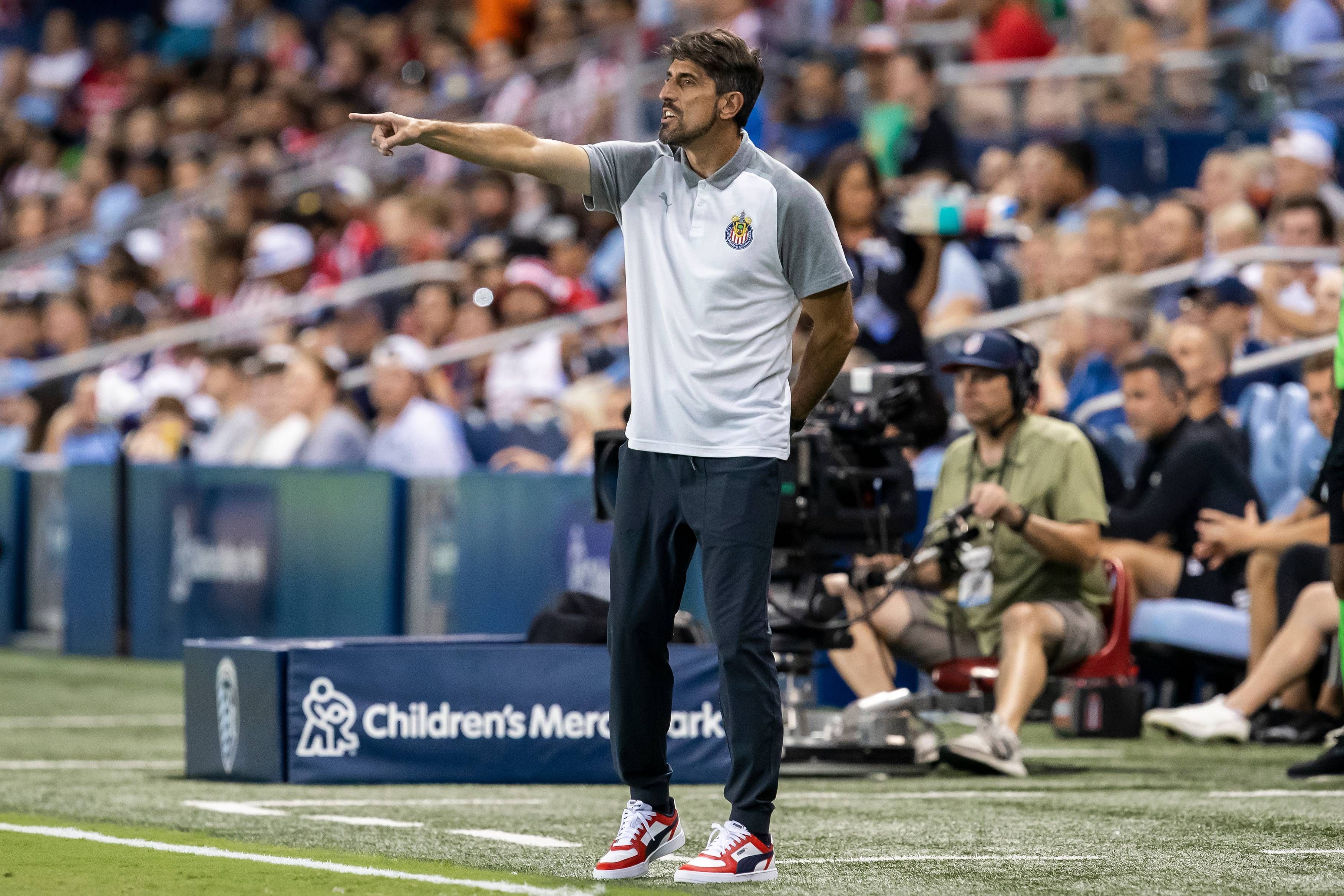  Veljko Paunovic ha sido relevado por Luis Carrión en el Real Oviedo.