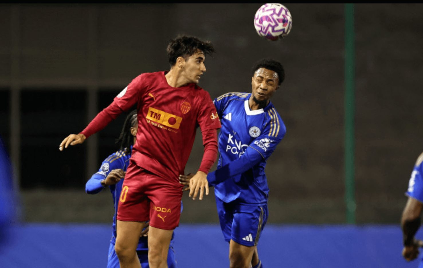  Víctor Fernández con el VCF Mestalla